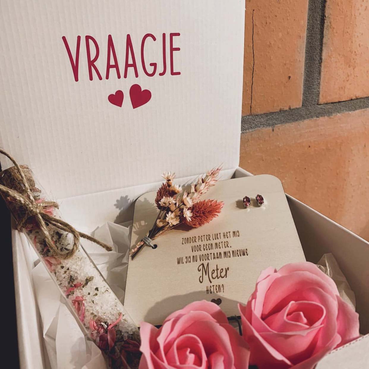 geschenkbox meter vragen badzout roze