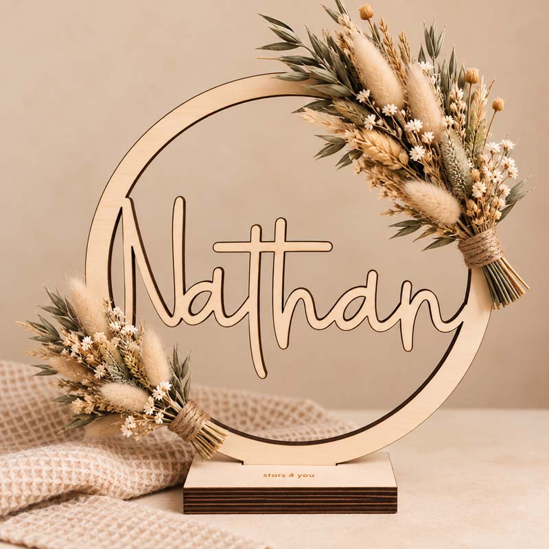 houten naamplaatje nathan met droogbloemen