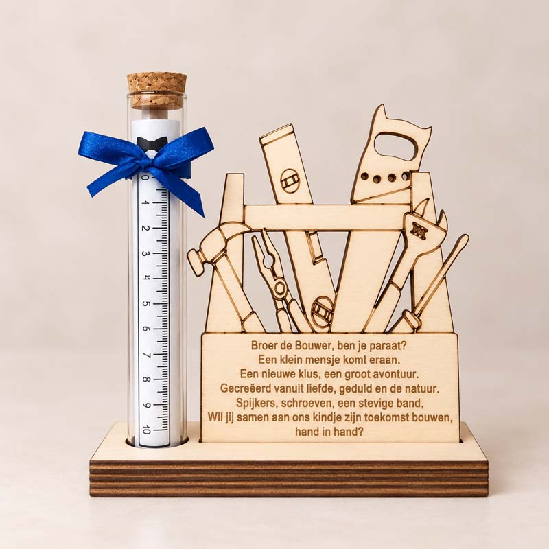 houten gereedschapsdisplay met blauwe strik