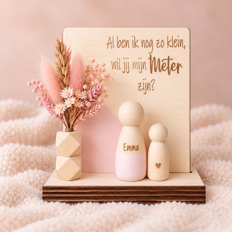 houten metersvoorstel met bloemen en peg dolls